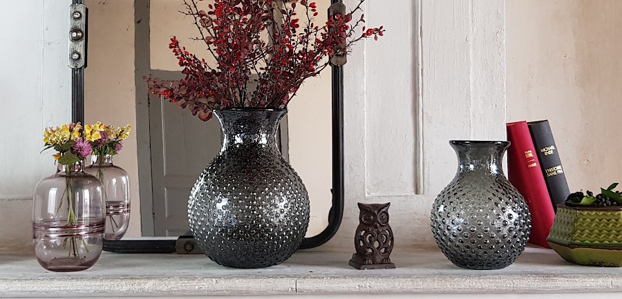 Vase gris pailleté à bulles en verre | Deco-Delight.com Vase gris pailleté à bulles en verre | Deco-Delight.com
