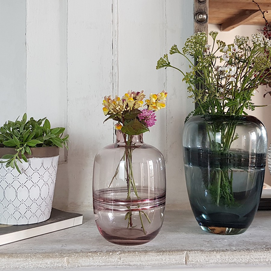 Vase en verre transparent H18 épuré | Deco-Delight.com Vase en verre transparent H18 épuré | Deco-Delight.com