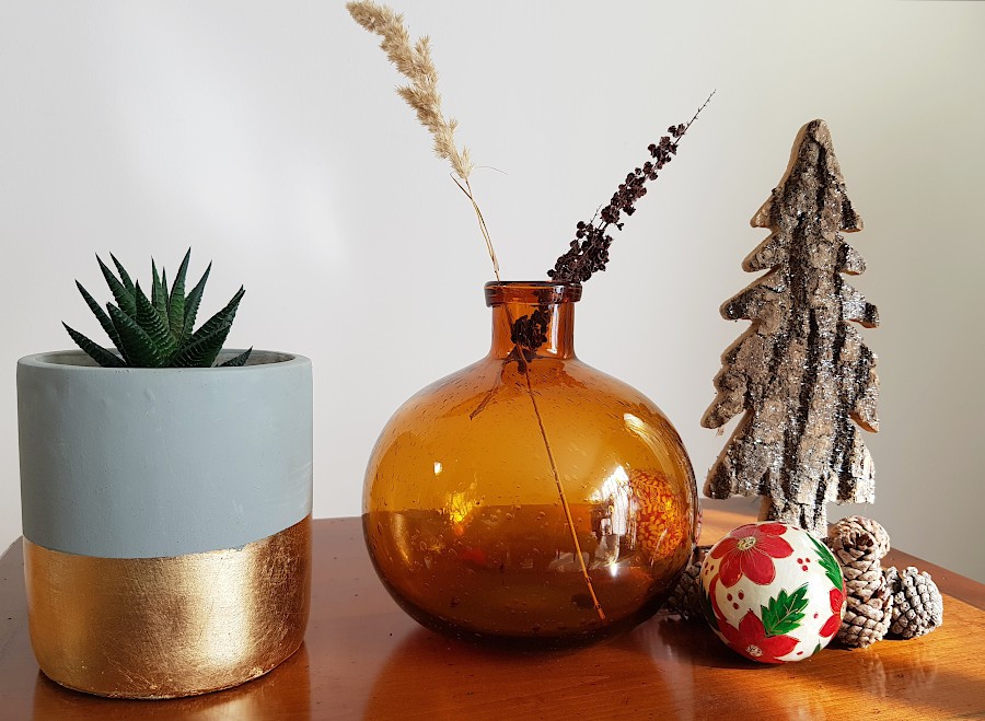 Vase bulle en verre teinté H18.5  | Deco-Delight.com