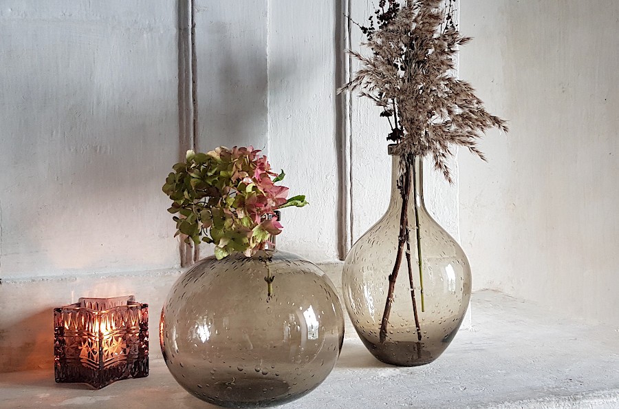 Vase bulle en verre teinté H25.5  | Deco-Delight.com