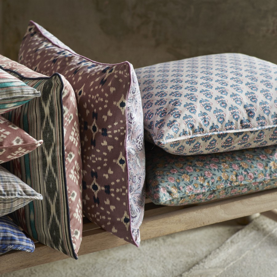 Housse de coussin 50x50 cm motif floral - Block print