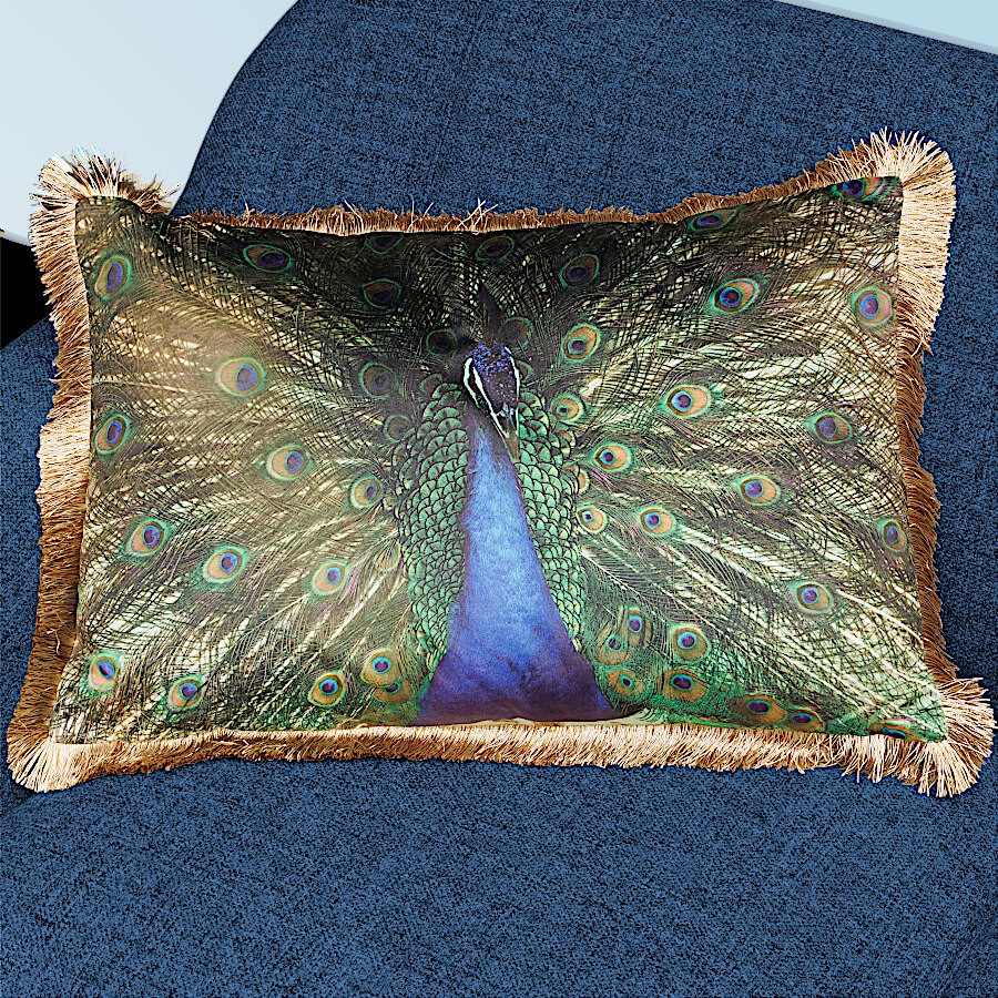 Coussin paon à franges – parade nuptiale de Léon | Deco-Delight.com