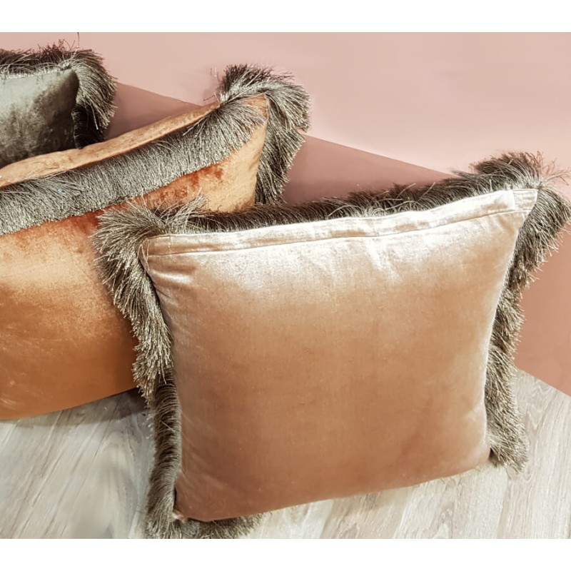 Coussin Viscose et Coton à franges 45x45 cm | Deco-Delight.com