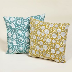 Coussin rectangulaire imprimé fleuri 45x34 cm | Deco-Delight.com