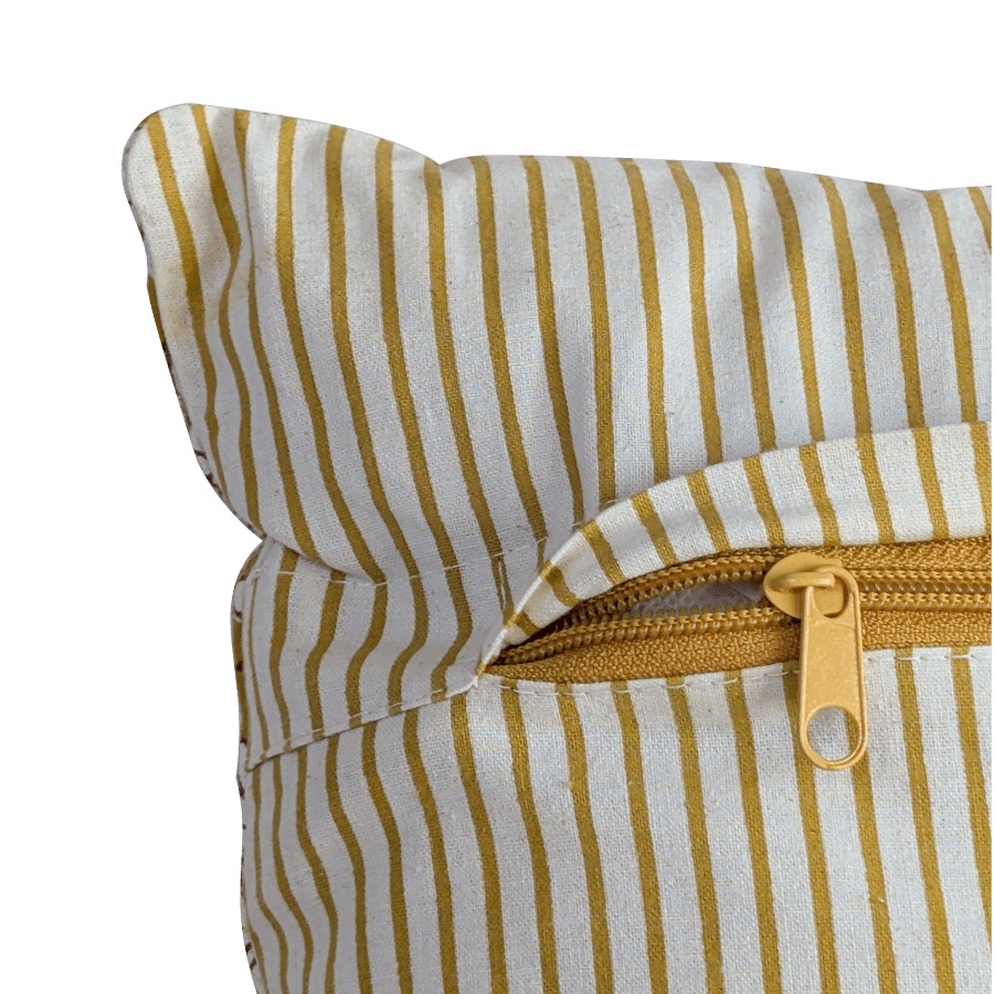 Coussin rectangulaire imprimé fleuri 45x34 cm | Deco-Delight.com