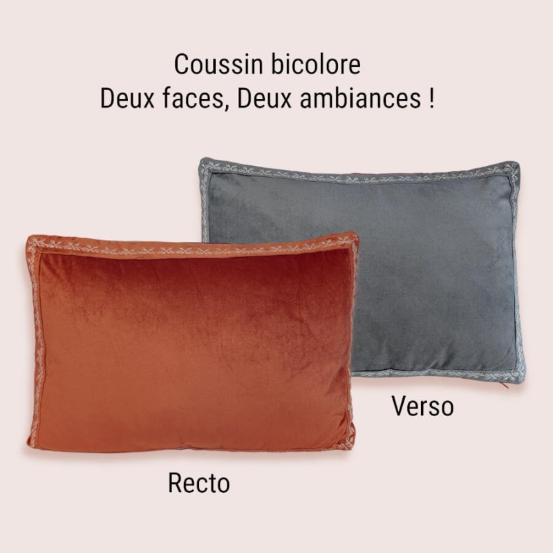 Coussin en velours brodé 40x60 cm - Brique et gris | Deco-Delight.com