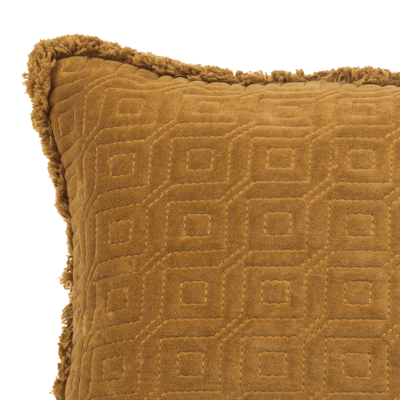 Coussin à franges en velours camel 45x45 cm | Deco-Delight.com