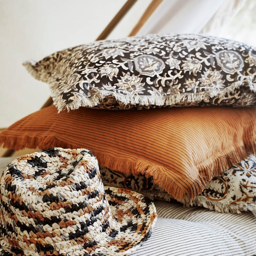 Housse de coussin Camel 50x50 cm à Rayures | Deco-Delight.com