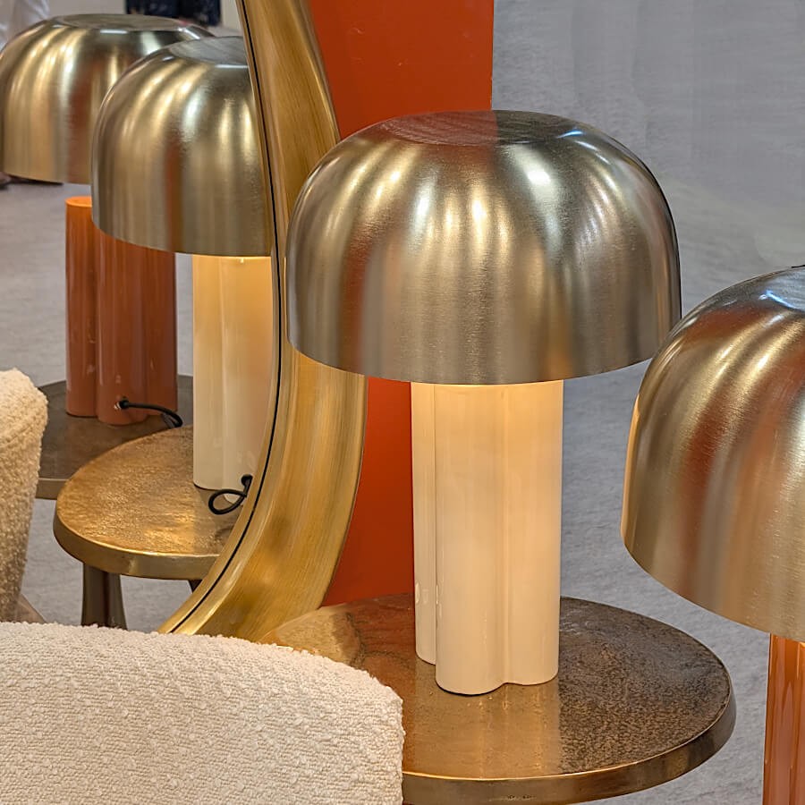 Lampe de table métal doré et base crème H46cm