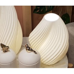 Lampe à poser porcelaine blanche lumineuse H23 cm