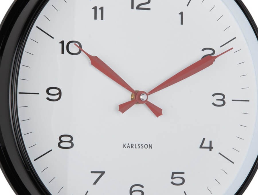 Horloge murale noir blanc rouge D30 cm