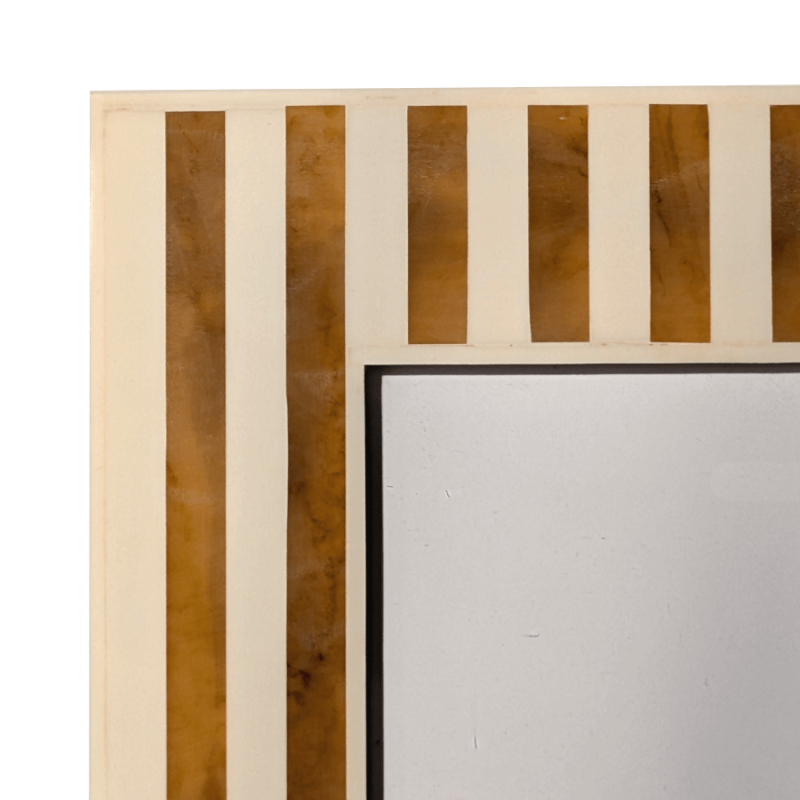 Cadre photo rayé crème et ambré pour photos 10x15 cm