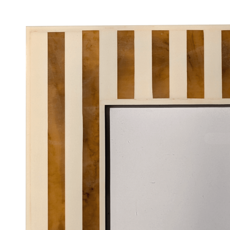 Cadre photo rayé crème et ambré pour photos 10x15 cm