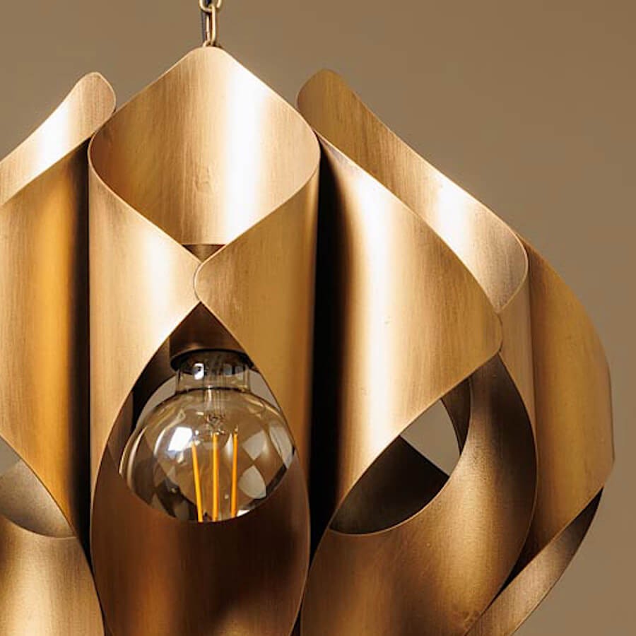 Suspension métal Pétales recourbés D38 cm | Deco-Delight.com