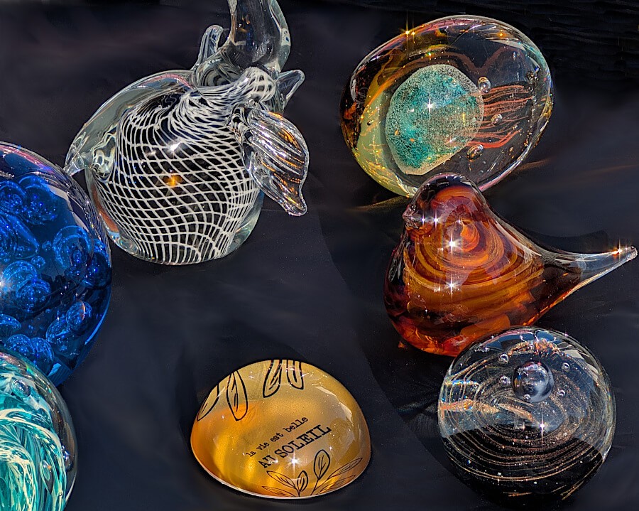 Statuette oiseau en verre ambré - H8 cm | Deco-Delight.com