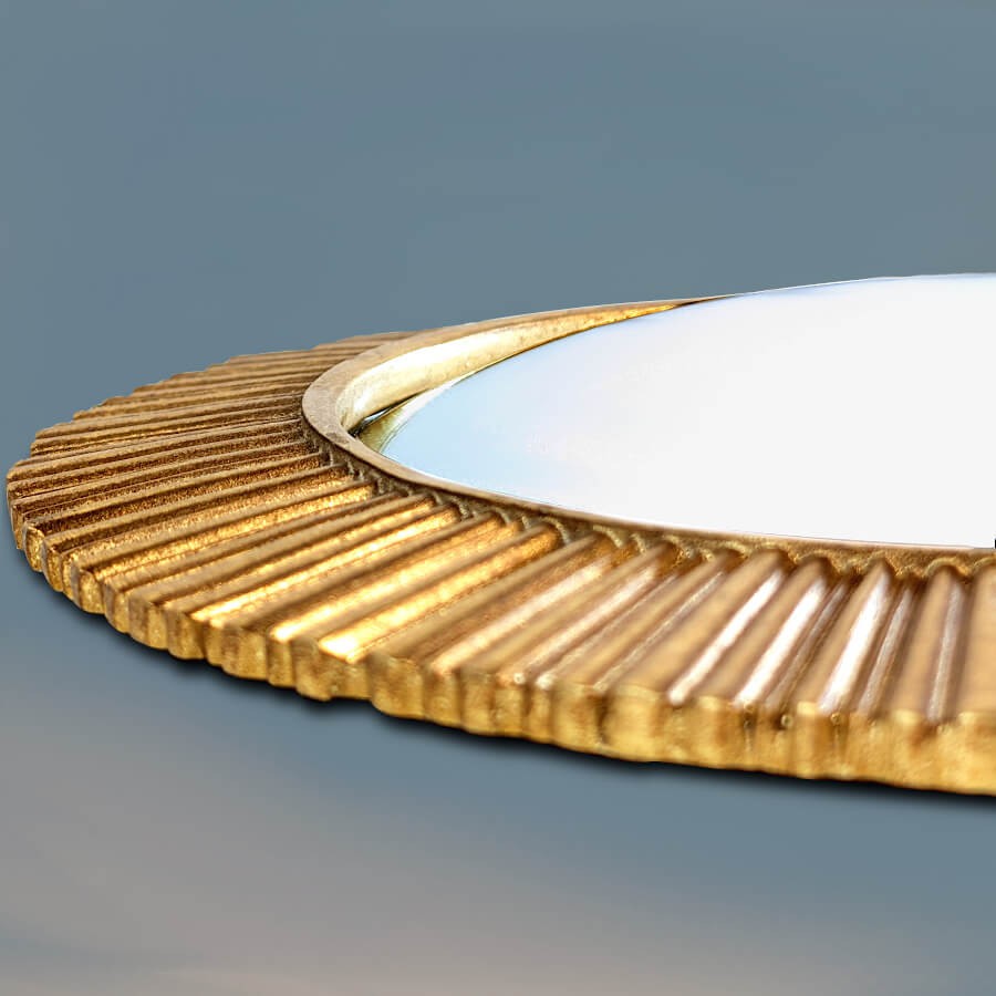 Miroir convexe Soleil Rayonnant résine dorée D25 cm | Deco-Delight.com