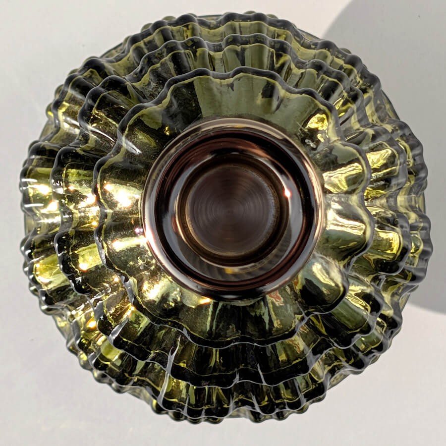 Bougeoir Sapin de Noël verre vert & doré H13 cm | Deco-Delight.com