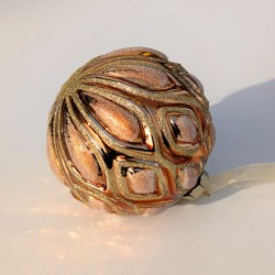 Grande boule de Noël Or rose givré D10 cm | Deco-Delight.com