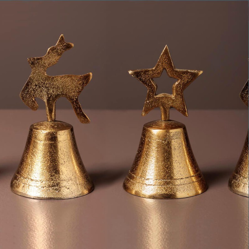 Set de 3 Clochettes en métal doré patiné H10,5 cm | Deco-Delight.com