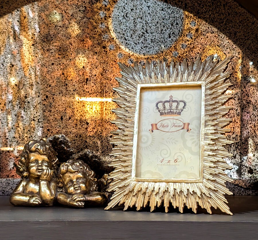 Statuette Deux Anges couleur doré antique H10 cm | Deco-Delight.com