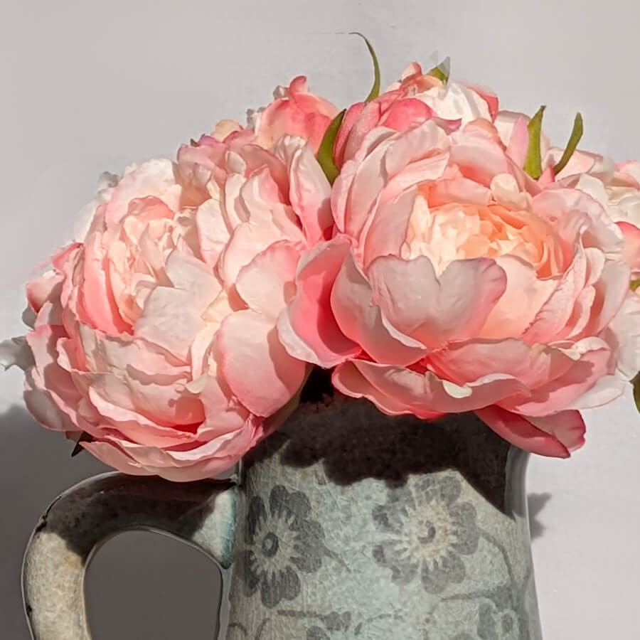 Bouquet de pivoines Nuances de rose H25 cm | Deco-Delight.com
