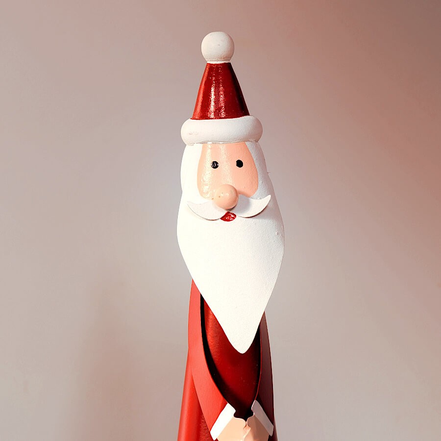 Figurine Père Noël métal avec LED H32,5 cm | Deco-Delight.com