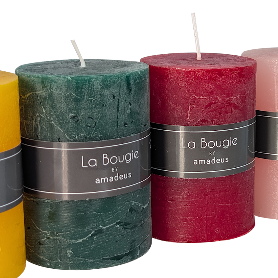 Bougie pilier Vert sapin H10 cm 48 heures | Deco-Delight.com