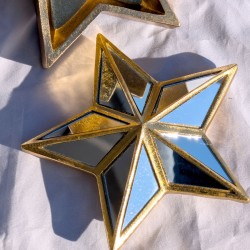 Boîte Étoile dorée à miroirs facettés D18 cm | Deco-Delight.com