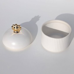 Boîte en céramique blanche & Soleil doré H12,5 cm | Deco-Delight.com