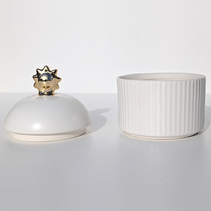 Boîte en céramique blanche & Soleil doré H12,5 cm | Deco-Delight.com