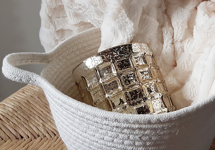 Photophore doré en verre gaufré H12,5 cm | Deco-Delight.com