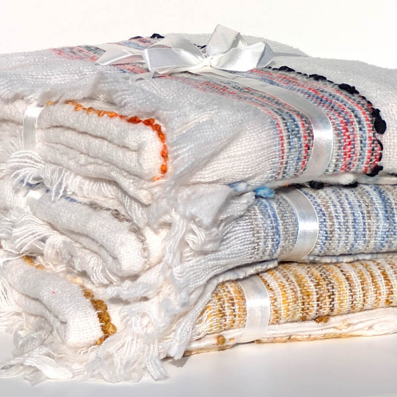 Plaid Tissé écru 130x170 cm - Rayures Multicolores | Deco-Delight.com