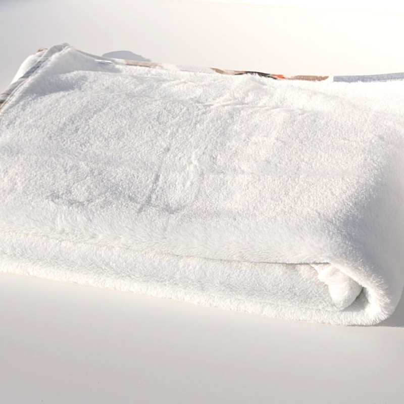 Plaid fleuri doux 130x170 cm imprimé floral | Deco-Delight.com