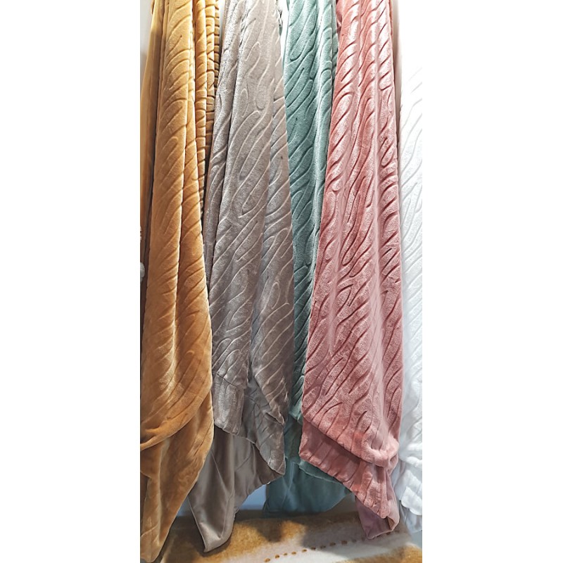 Plaid Doux 130x170 cm Vert amande | Deco-Delight.com