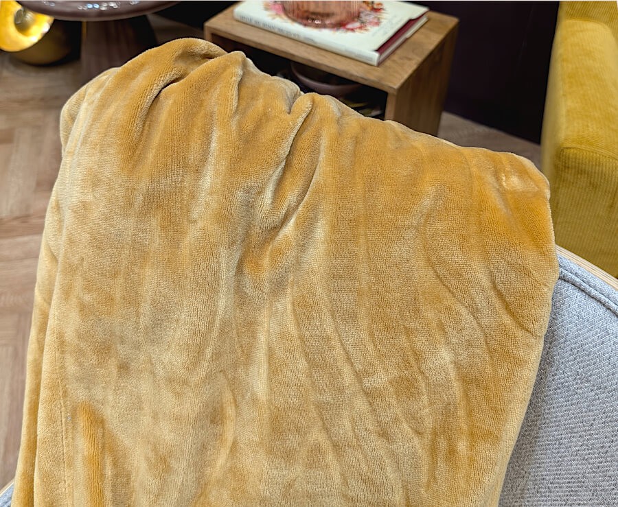 Plaid Doux 130x170 cm Ocre Doré | Deco-Delight.com