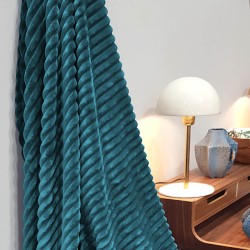 Plaid côtelé 130x170 cm couleur Bleu canard | Deco-Delight.com