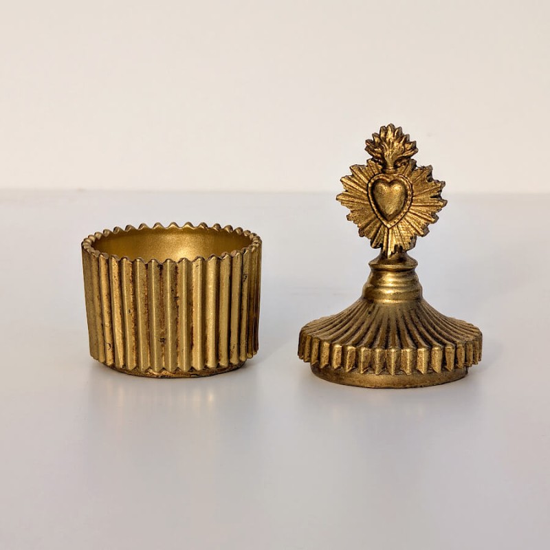 Boîte en résine ex-voto Cœur Sacré doré H13 cm | Deco-Delight.com
