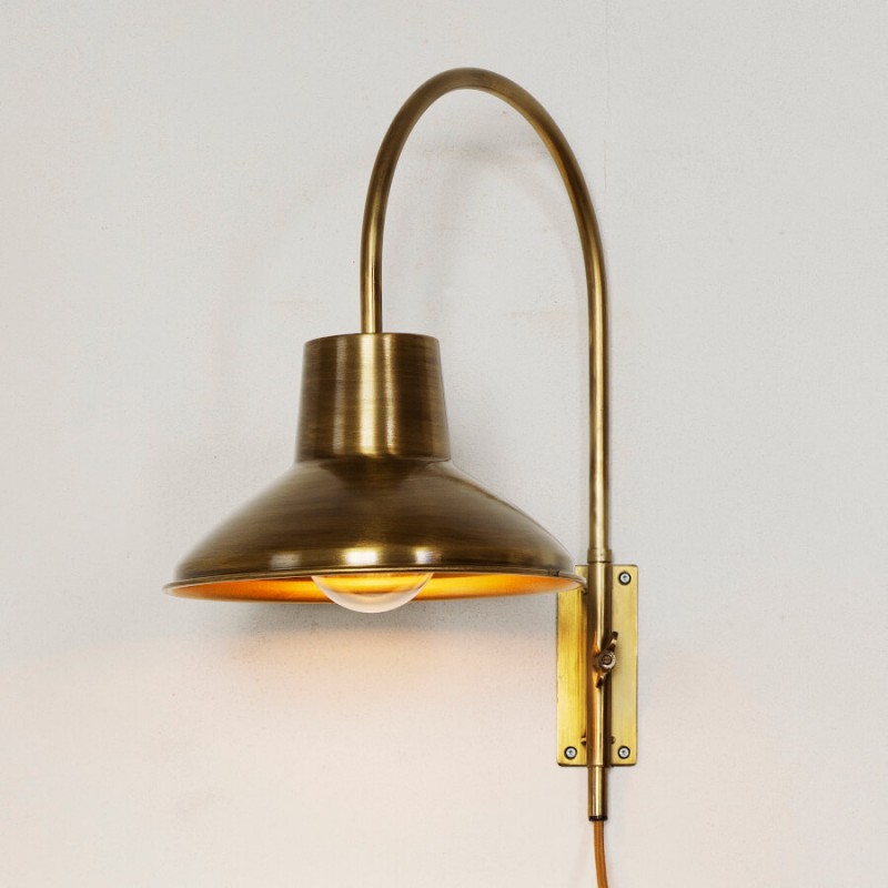 Applique Murale Laiton Industriel Cloche H47 cm | Deco-Delight.com