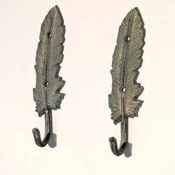 Patère plume fonte gris doré H21.5  | Deco-Delight.com