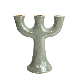 Chandelier en céramique vert sauge à trois branches, style organique.