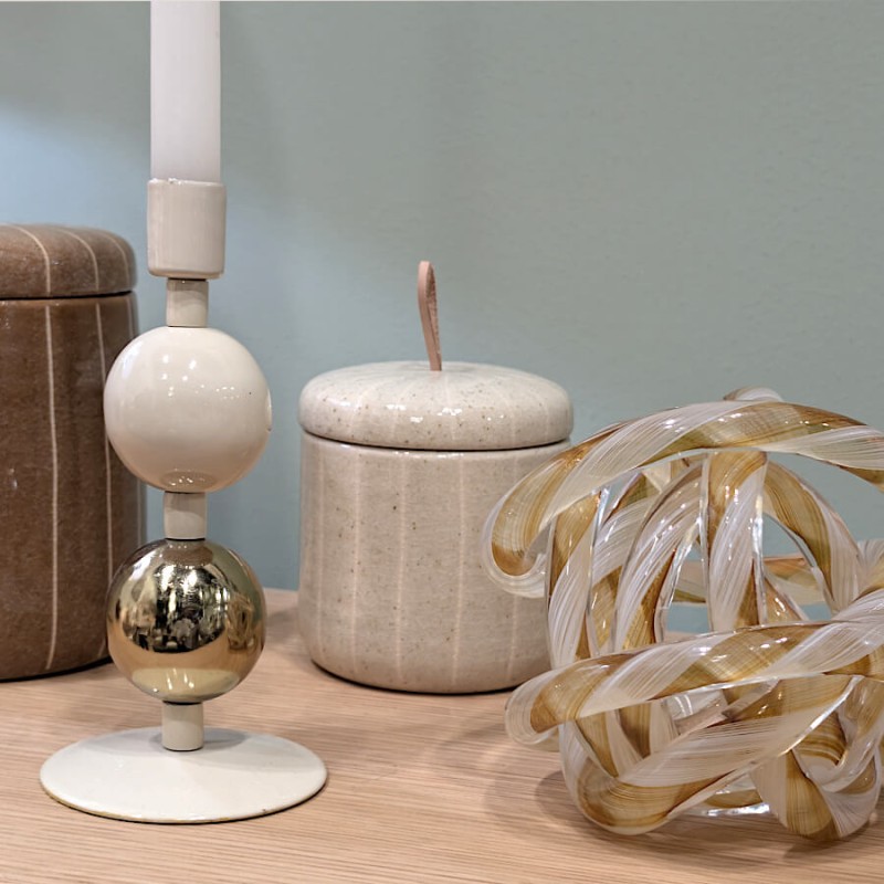 Bougeoir en métal crème & or H18 cm Style Art Déco | Deco-Delight.com