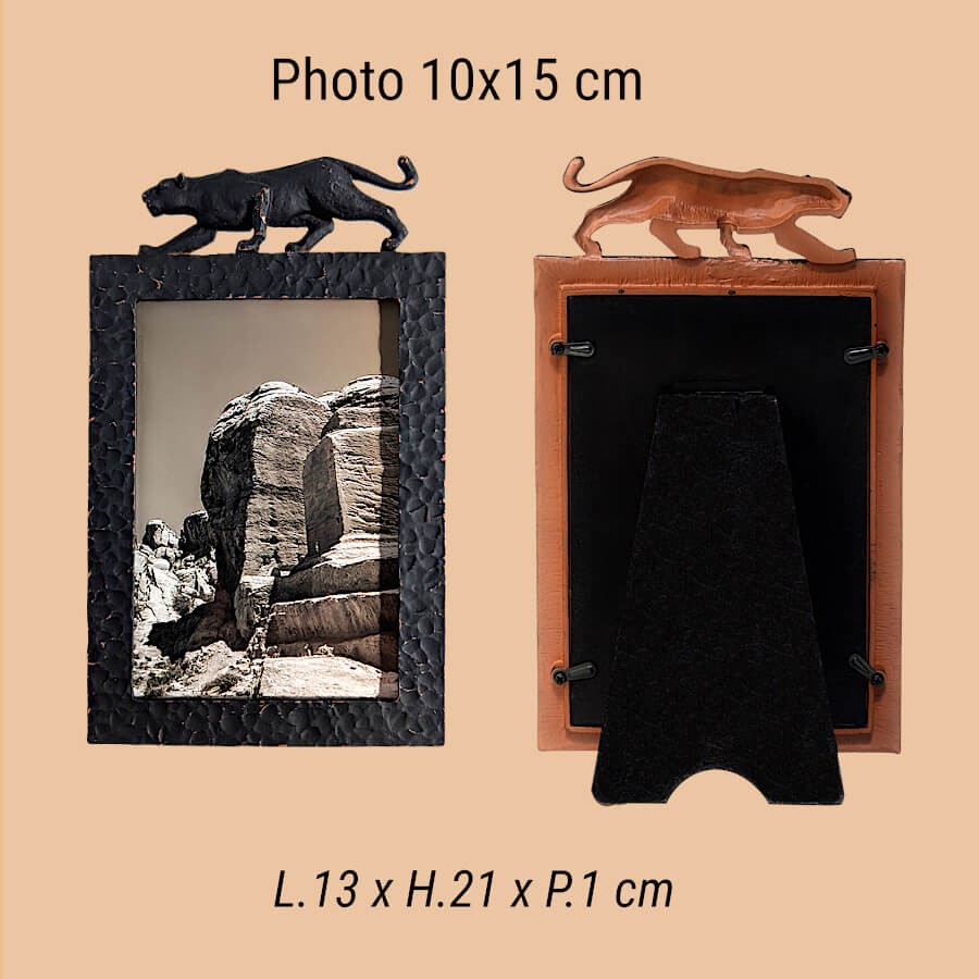 Schéma technique : dimensions totales L 13 x H 21 x P 1 cm et format photo 10 x 15 cm.