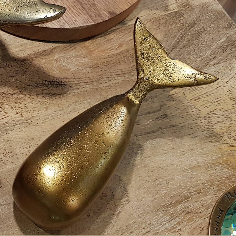 statuette-baleine-dore-patine-h8-metal-style-minimaliste