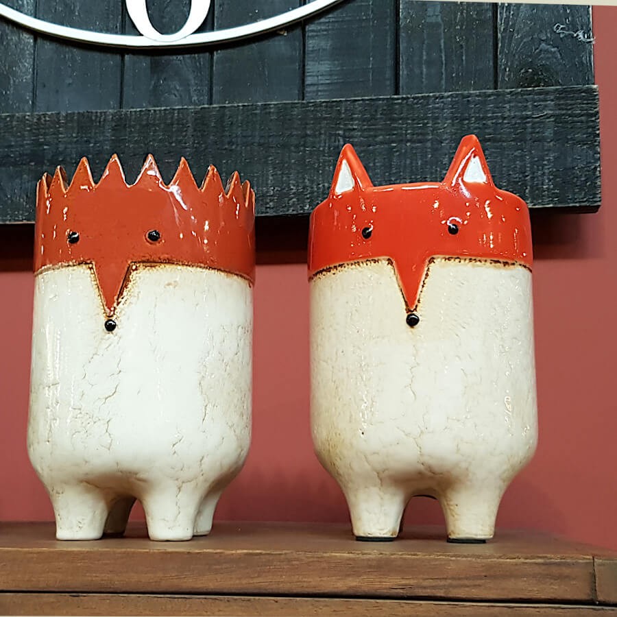 Cache-pot-tete-renard-pieds-h21-ocre-beige