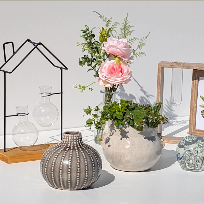 Vase boule oursin en céramique H12 cm | Deco-Delight.com