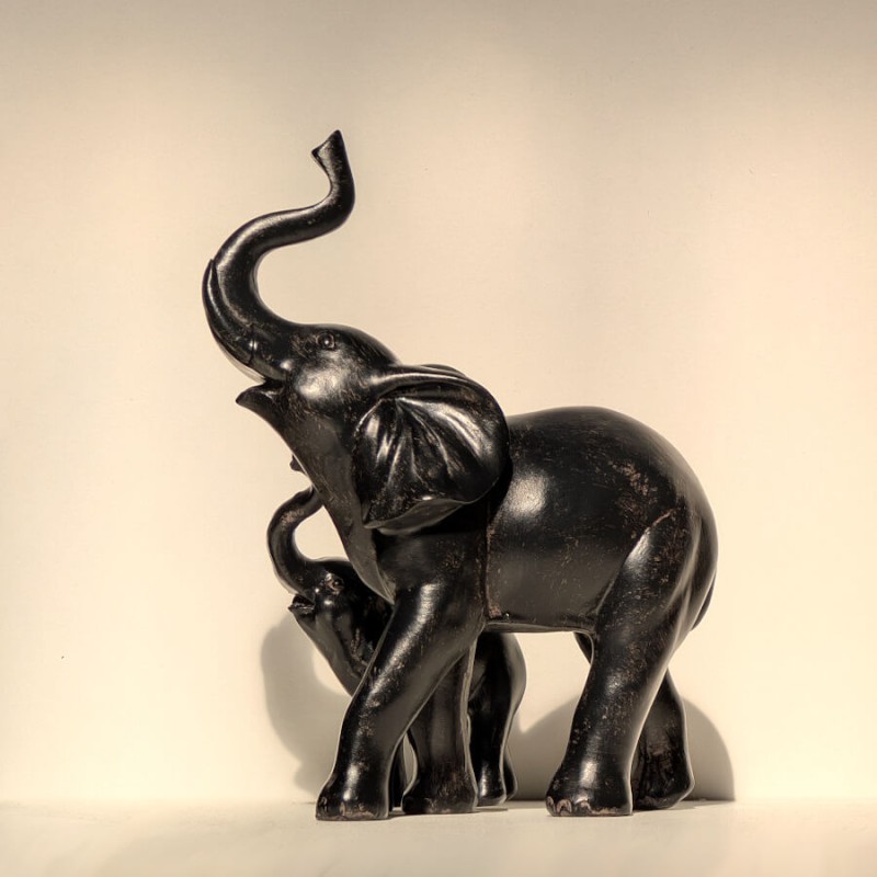 Figurine-elephant-maman-bebe-h19-noir-resine-authentique