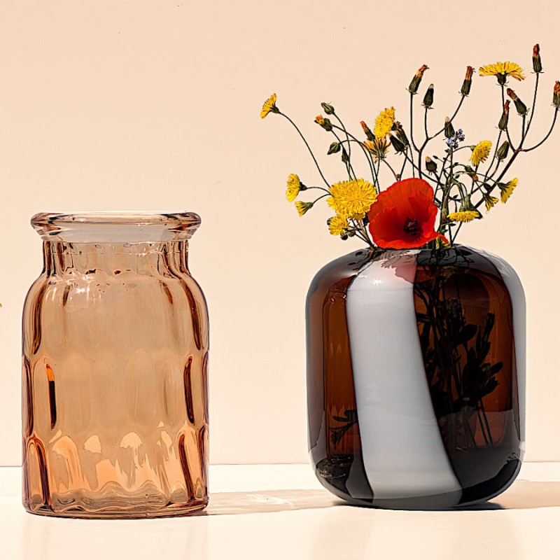 Vase brun en verre alvéolé | Deco-Delight.com