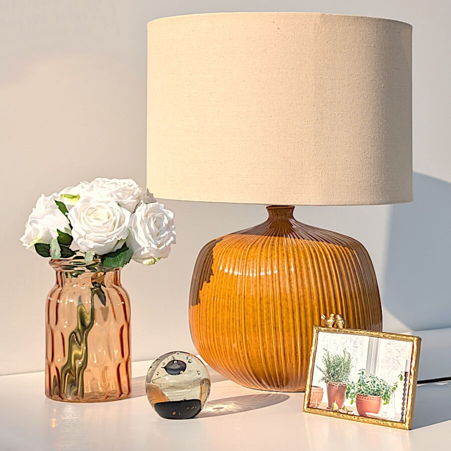 Vase brun en verre alvéolé | Deco-Delight.com