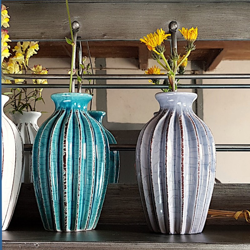 Vase plissé en céramique blanc H15  | Deco-Delight.com