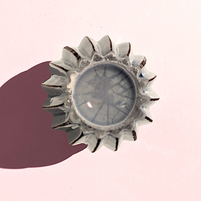 Vase plissé en céramique blanc H15  | Deco-Delight.com